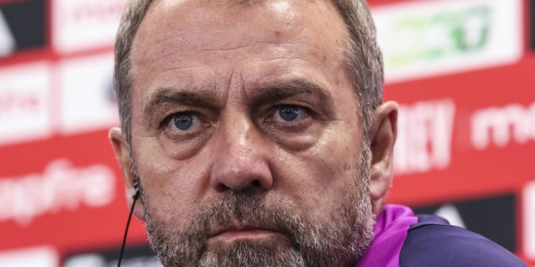 巴塞罗那再次登顶：西甲最新积分榜与汉斯-弗里克的夺冠底牌解析