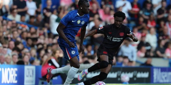 切尔西锋线告急！召回小将补缺，转会窗上演最后冲刺