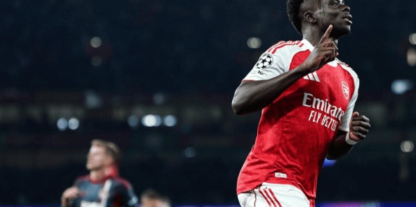 英超第2继续狂飙：豪取3连胜，9场7胜，三线冲击冠军